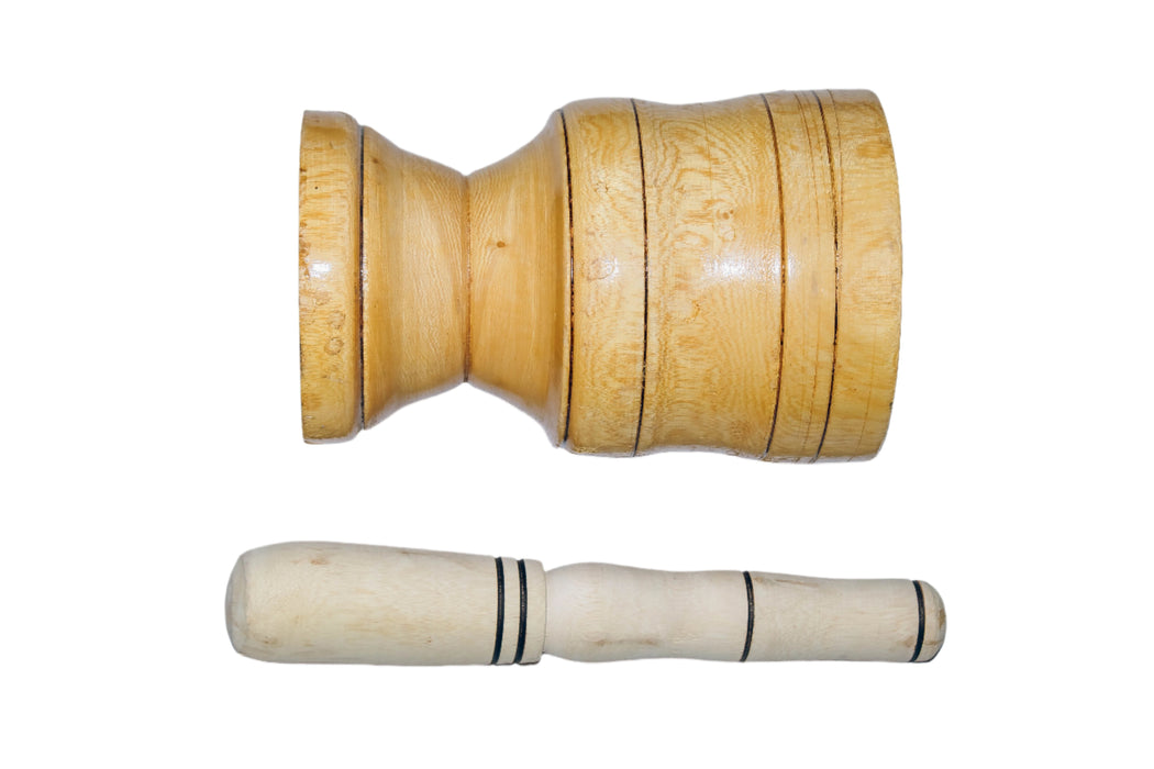 Machacador de ajo de madera