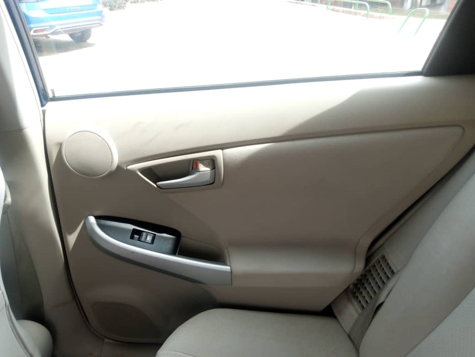 Prius hybride 2011