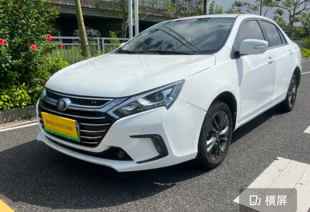 2017 BYD Qin New Energy 1.5T Premium Boutique SUV Hybrid Leather Seats Manual Gearbox Electric Front Wheel Drive Left H