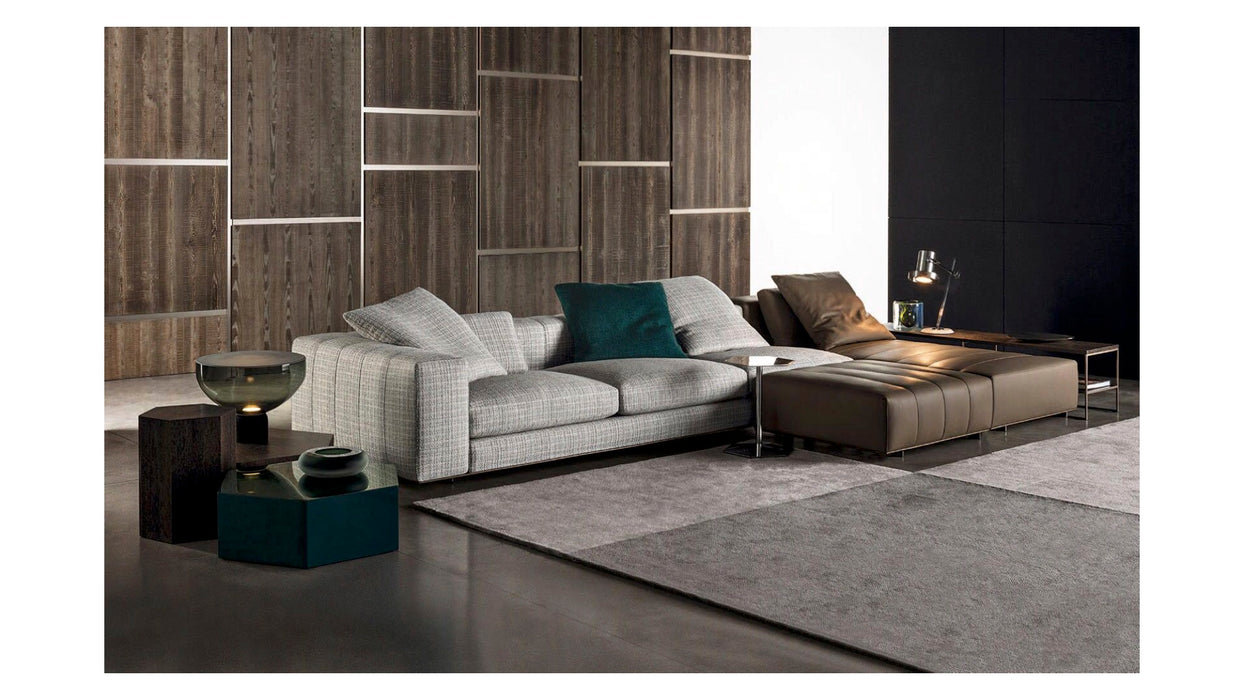 Italian Minotti Freeman "DUVET" postmodern minimalist home m