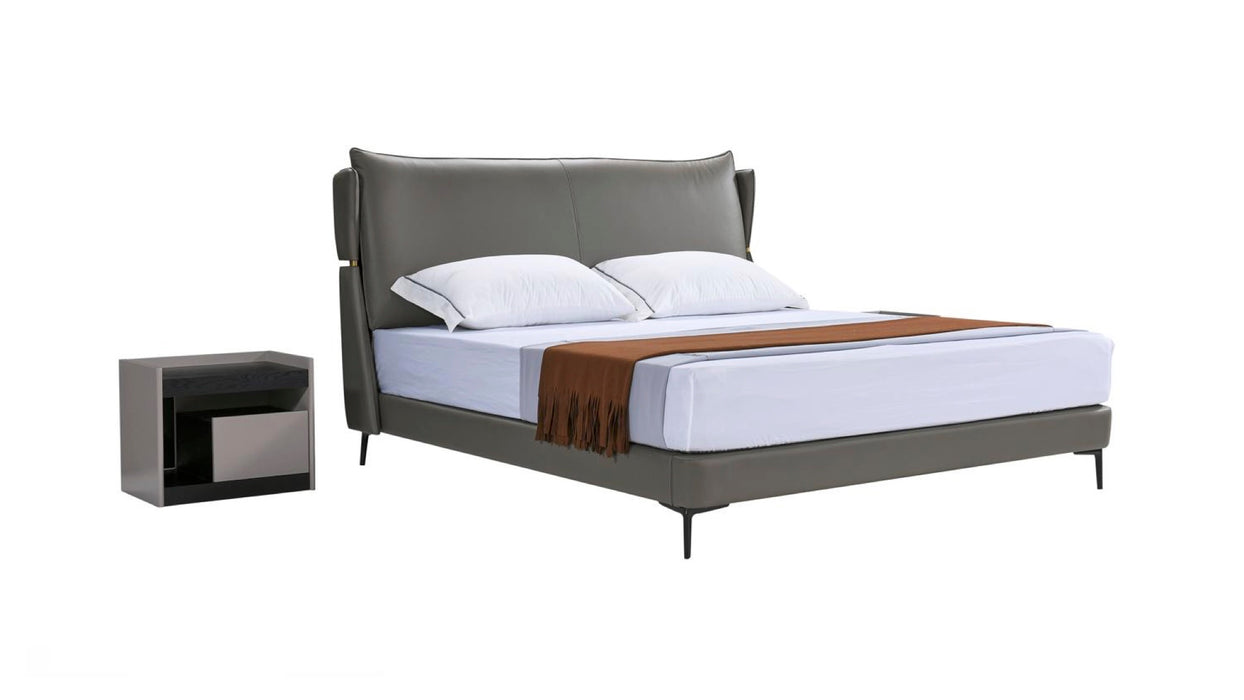 Bedroom Furniture New Design Double Beauty Modern King Size Bed Leather Luxury Stainless Steel Metal Beds for Home