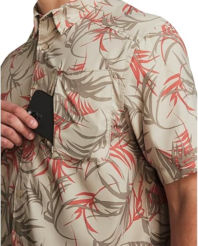 Under Armour Men's Dockside Short Sleeve T-Shirt