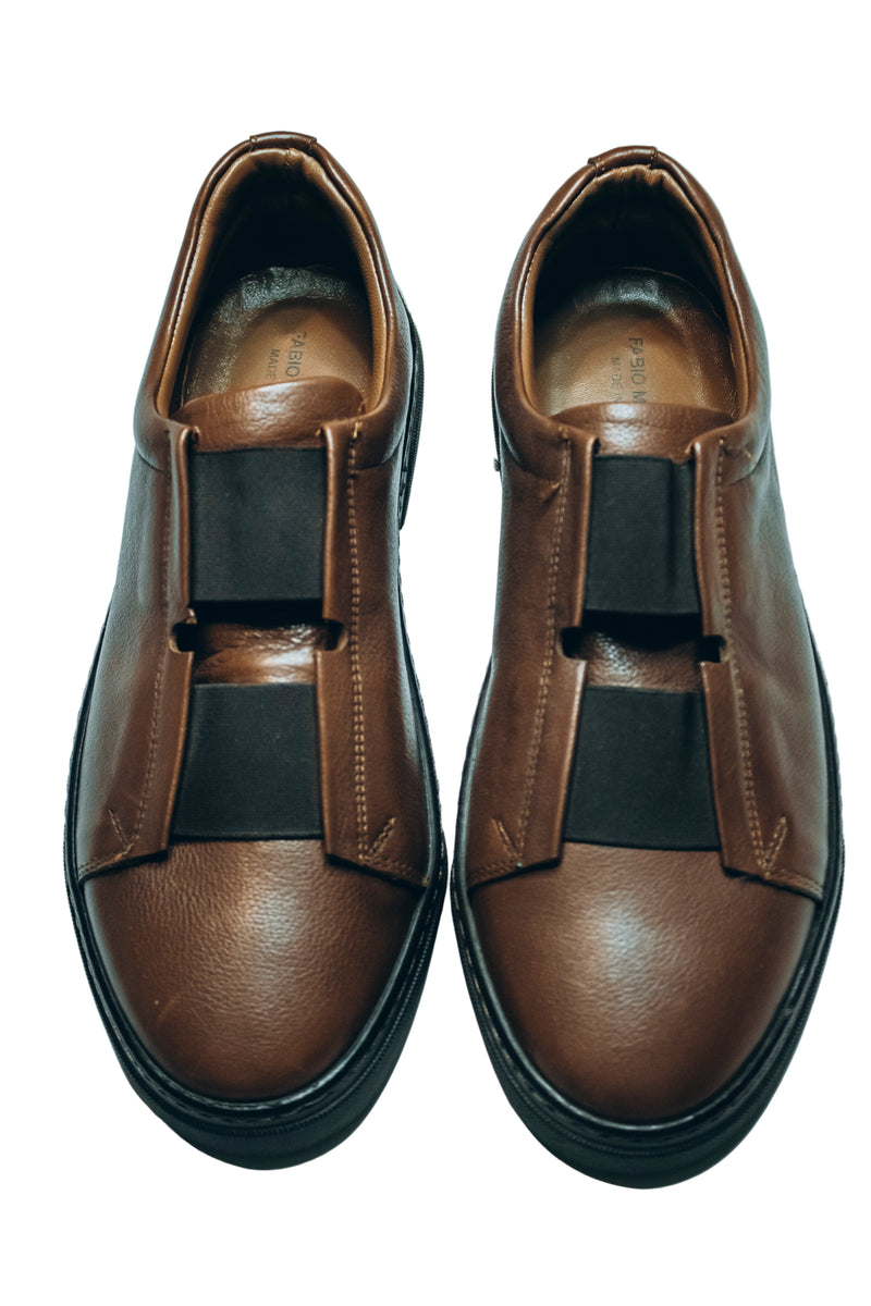Fabio brown leather slip-on sneakers with a black elastic band detail