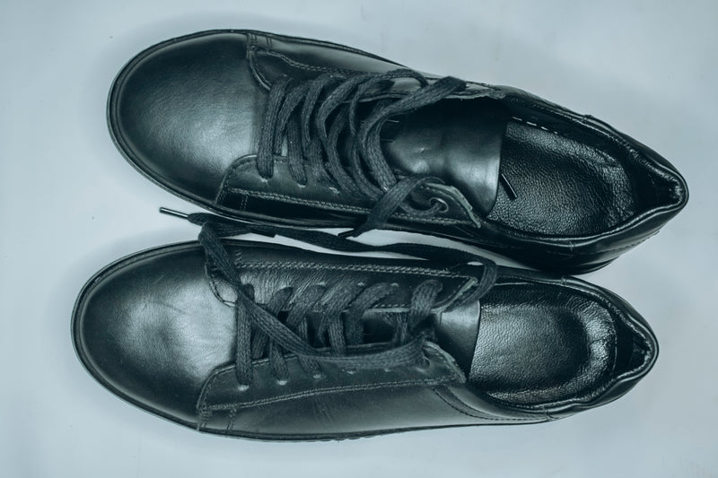 CALVIN KLEIN Men Leather Low Top Sneakers