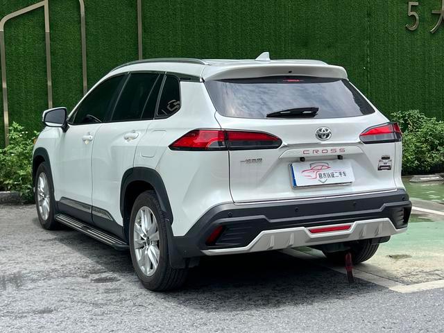 Corollas Cross Car 2024 2025 Gasoline Fuel Vehicle Corollas Cross Compact 0km New SUV