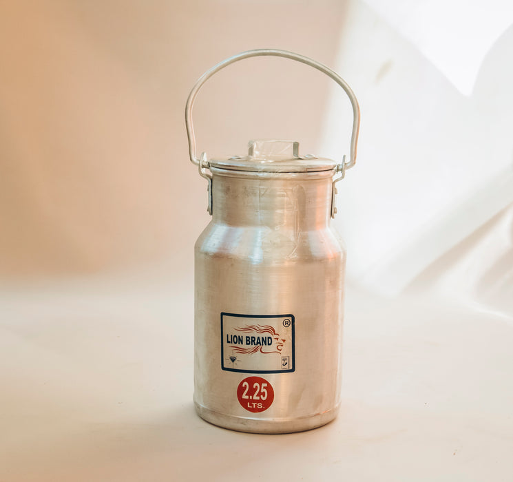 Milk pots
