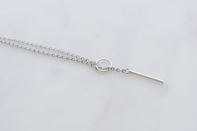 Collier en argent avec enfilage